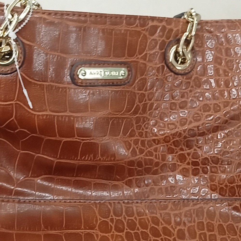 Anne Klein bag like new new worn